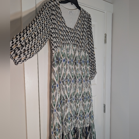 Chico's Boho Black, White And Metallic Gold Geometric Long Sleeve Dress Size 6 - Picture 5 of 10